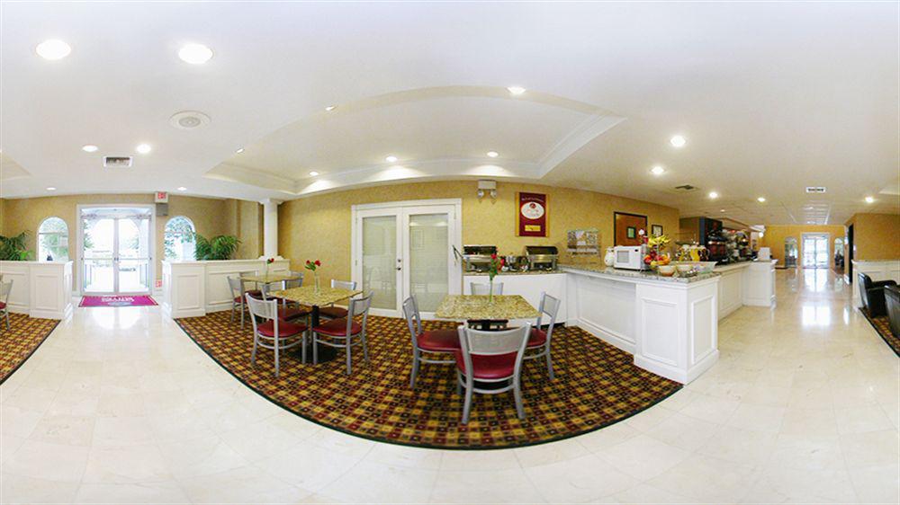 Quality Suites Irving-Las Colinas Exteriér fotografie